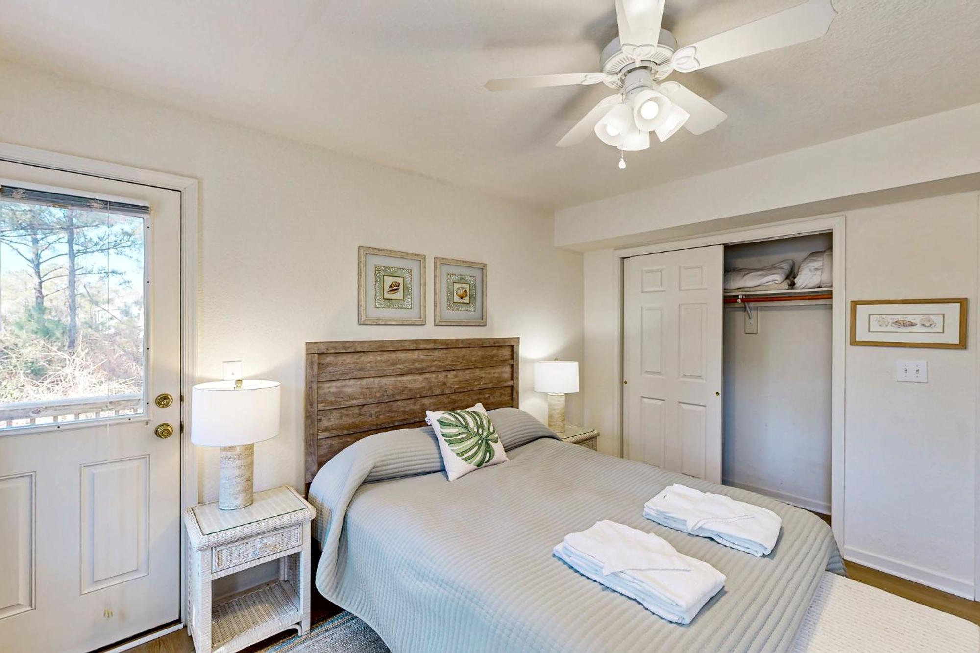 Cherished Memories Nags Head Room photo